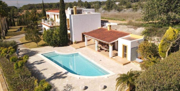Cómo alquilar una villa en Ibiza sin complicaciones