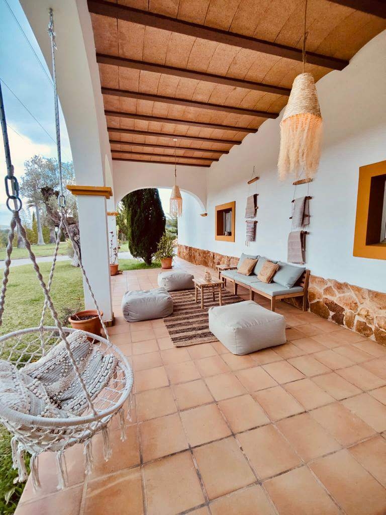 Qué servicios marcan la diferencia en una villa de lujo en Ibiza